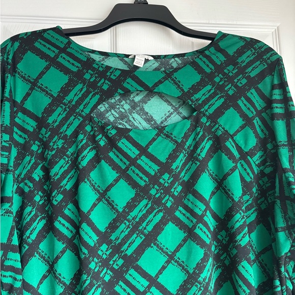 Cato Black and Green Plaid Long Sleeve Top - Picture 2 of 3